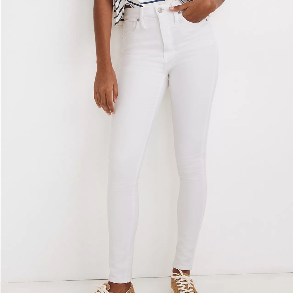 Madewell 10" High-Rise Skinny Jeans in Pure White